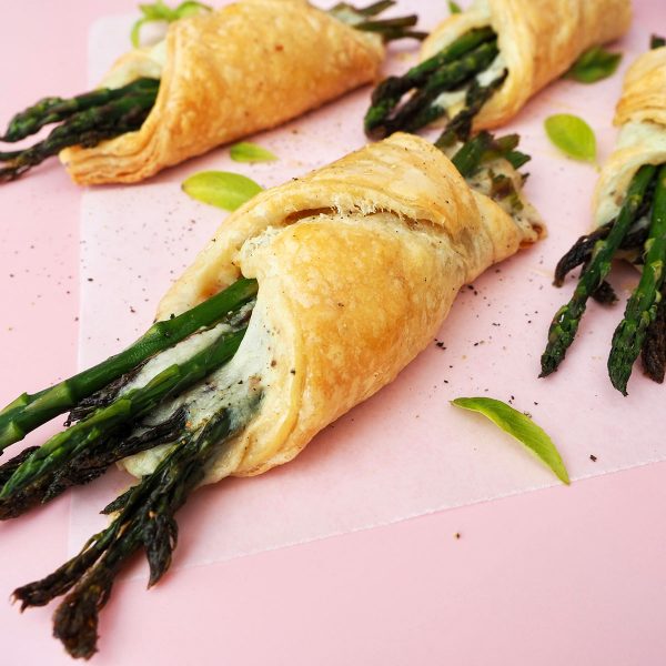 Cheesy Asparagus Puff Pastry Bundles Vegan Recipe