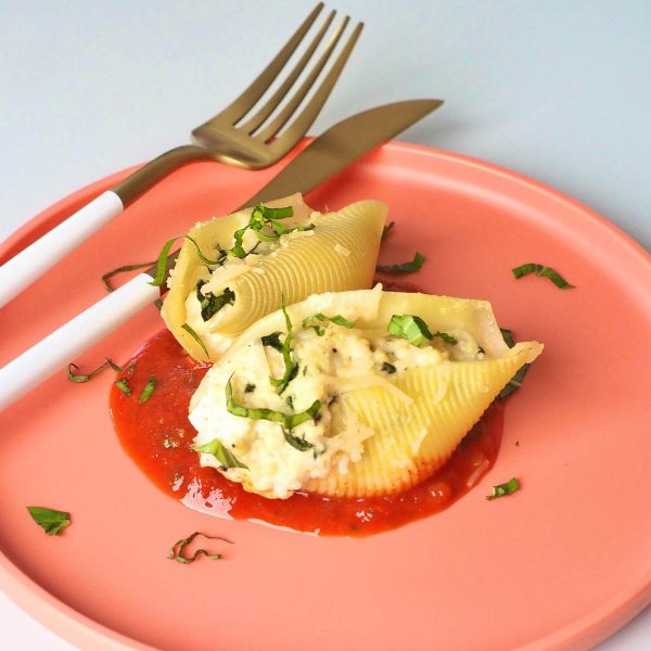 Stuffed Shells with Spinach and Cheese Vegan Recipe